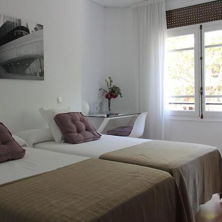 7 Moons B&B Valencia Szoba fotó